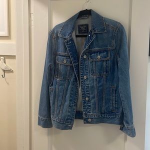 Abercrombie & Fitch Jean Jacket